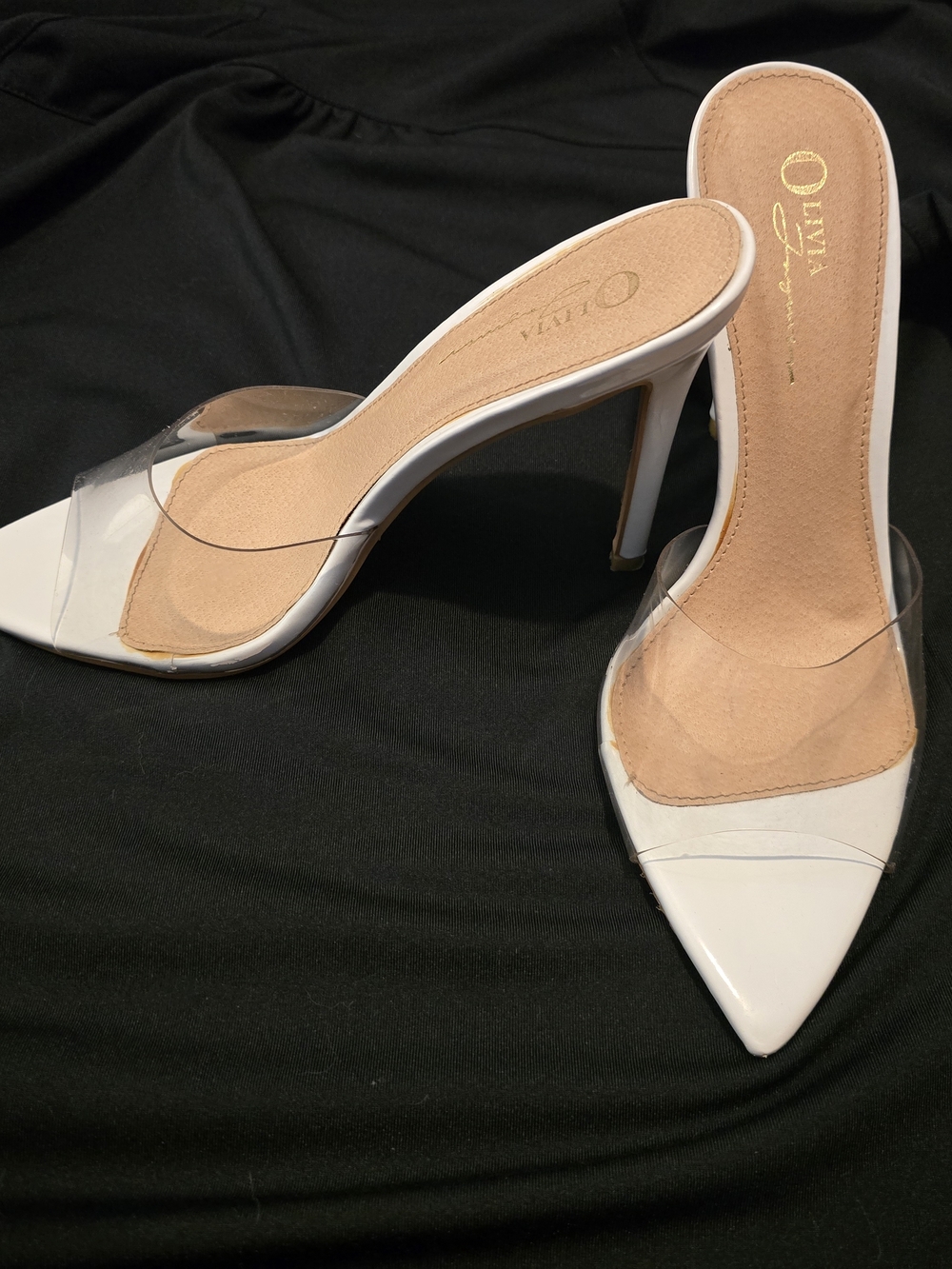 Olivia Jaymes White Pointed-Toe Stiletto Heels Size 7.5
